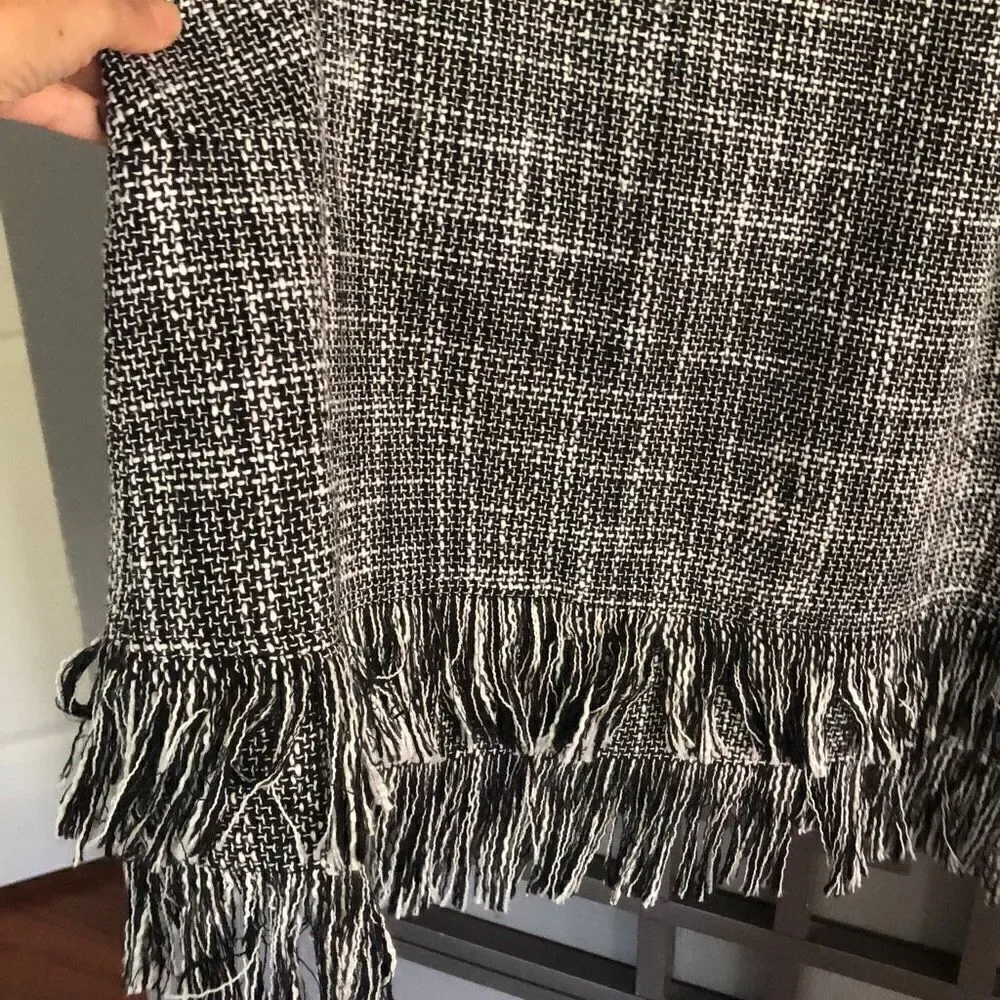 NWT Mud Pie Tweed sleeveless top with fringe size L￼ - Picture 4 of 5